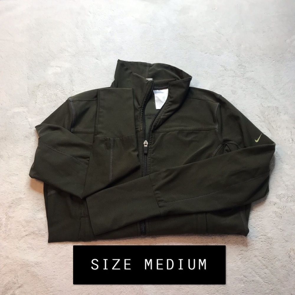 NIKE JACKET